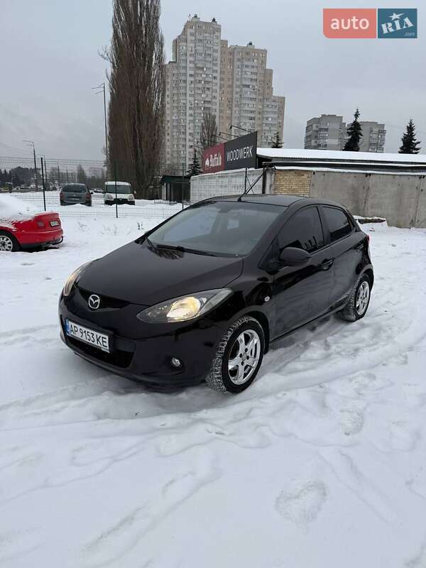 Mazda 2 2008