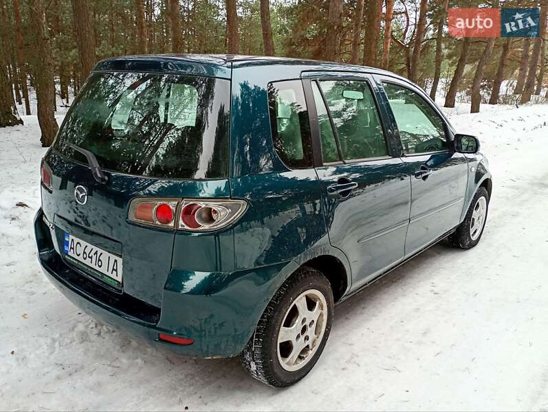 Хетчбек Mazda 2 2006 в Ратному
