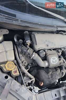 Хэтчбек Mazda 2 2003 в Терновке
