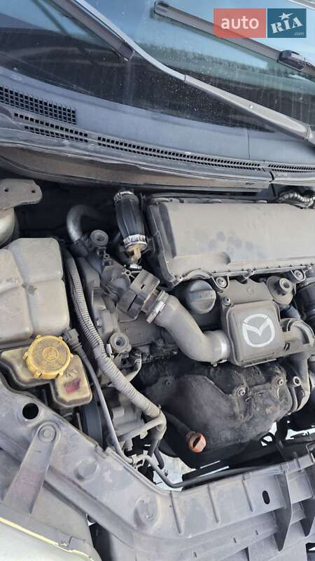 Хэтчбек Mazda 2 2003 в Терновке