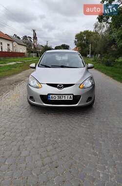 Хэтчбек Mazda 2 2007 в Виноградове фото 9 Хэтчбек Mazda 2 2007 в Виноградове