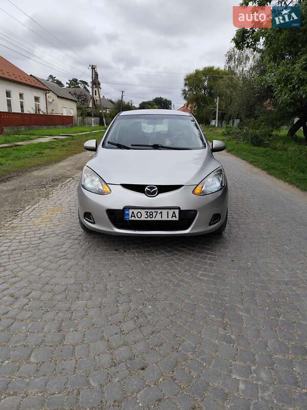 Хэтчбек Mazda 2 2007 в Виноградове фото 9 Хэтчбек Mazda 2 2007 в Виноградове