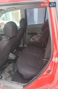 Хэтчбек Mazda 2 2004 в Умани