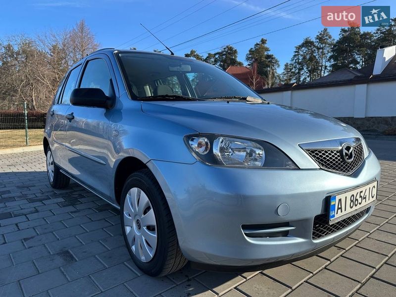 Хетчбек Mazda 2 2004 в Черкасах
