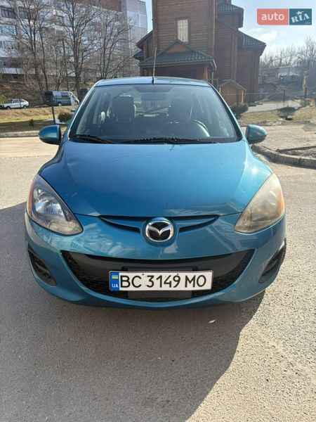 Mazda 2 2012