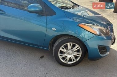 Хэтчбек Mazda 2 2012 в Львове