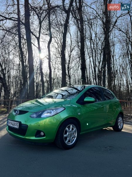 Хэтчбек Mazda 2 2008 в Одессе