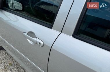 Хетчбек Mazda 2 2006 в Житомирі