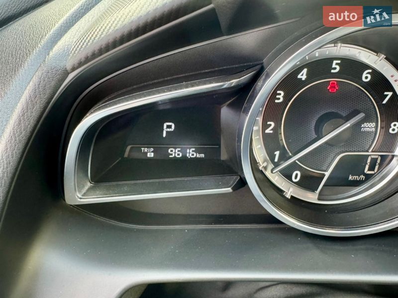 Хэтчбек Mazda 2 2016 в Киеве