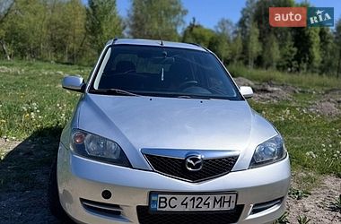 Хэтчбек Mazda 2 2004 в Золочеве