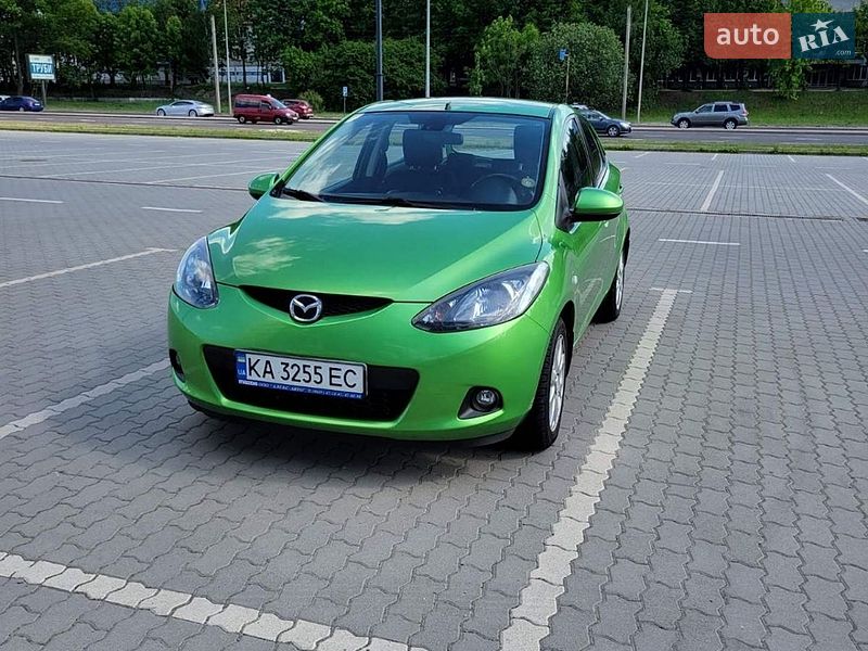 Mazda 2 2009