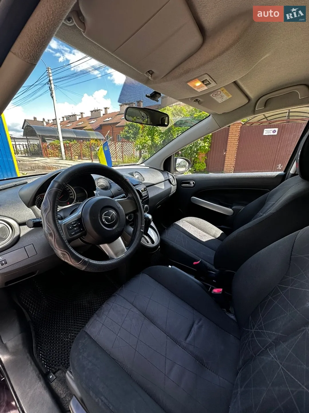 2014 Mazda 2 - мініатюра 6