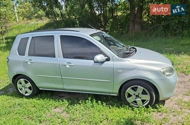 Хетчбек Mazda 2 2004 в Києві фото 2 Хетчбек Mazda 2 2004 в Києві