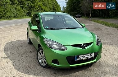 Хэтчбек Mazda 2 2009 в Львове