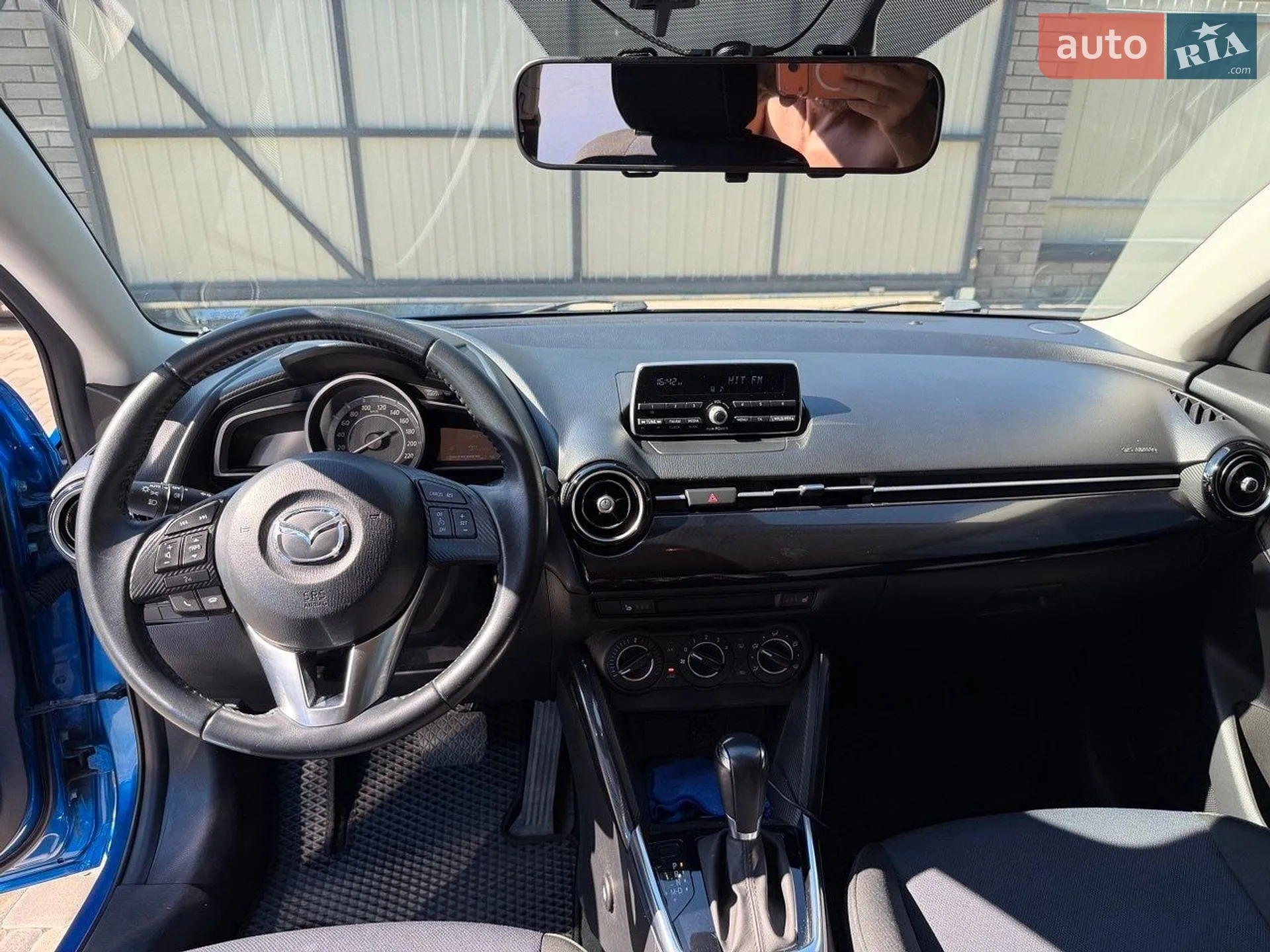 2015 Mazda 2 - мініатюра 6