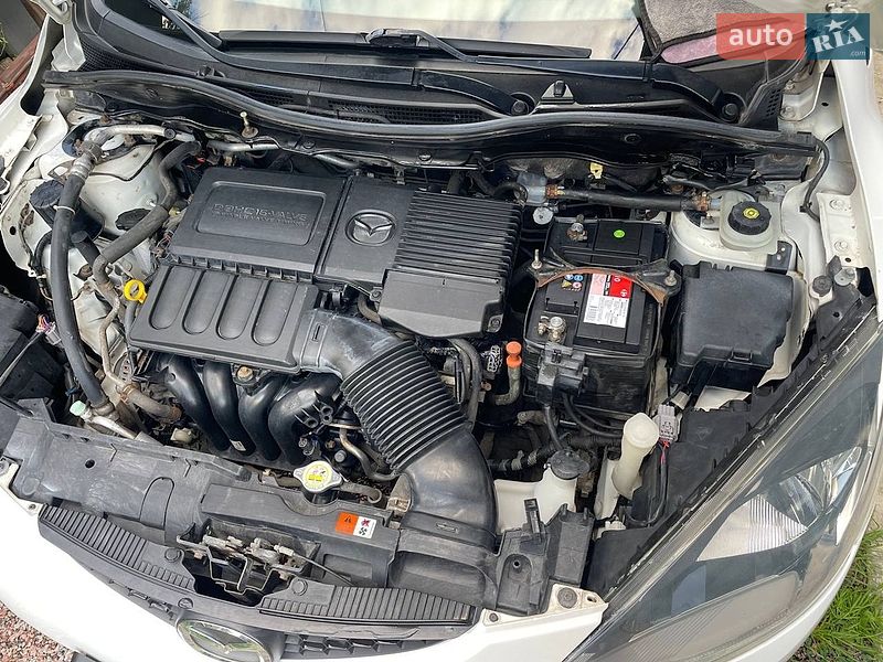 Хэтчбек Mazda 2 2008 в Киеве