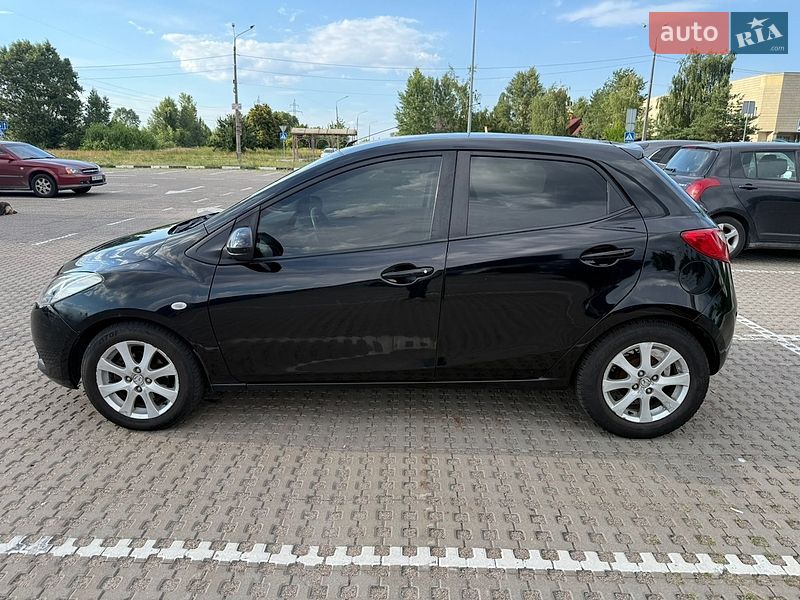 Хэтчбек Mazda 2 2008 в Киеве фото 6 Хэтчбек Mazda 2 2008 в Киеве