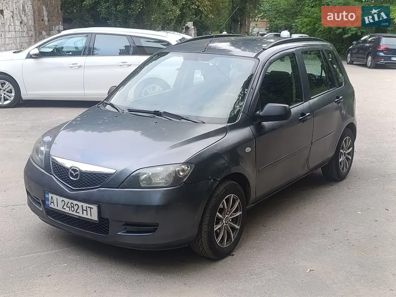 Mazda 2