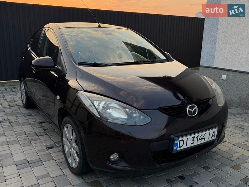 Хетчбек Mazda 2 2008 в Києві