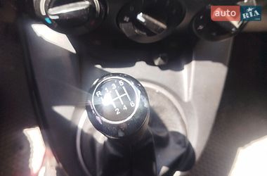 Хетчбек Mazda 2 2009 в Дніпрі
