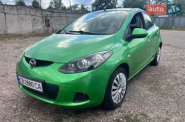 Хэтчбек Mazda 2 2008 в Чернигове