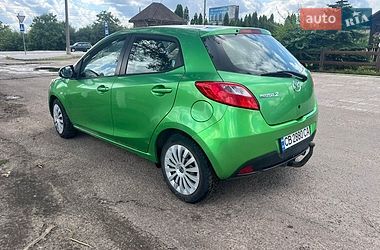 Хэтчбек Mazda 2 2008 в Чернигове
