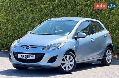 Хэтчбек Mazda 2 2012 в Стрые