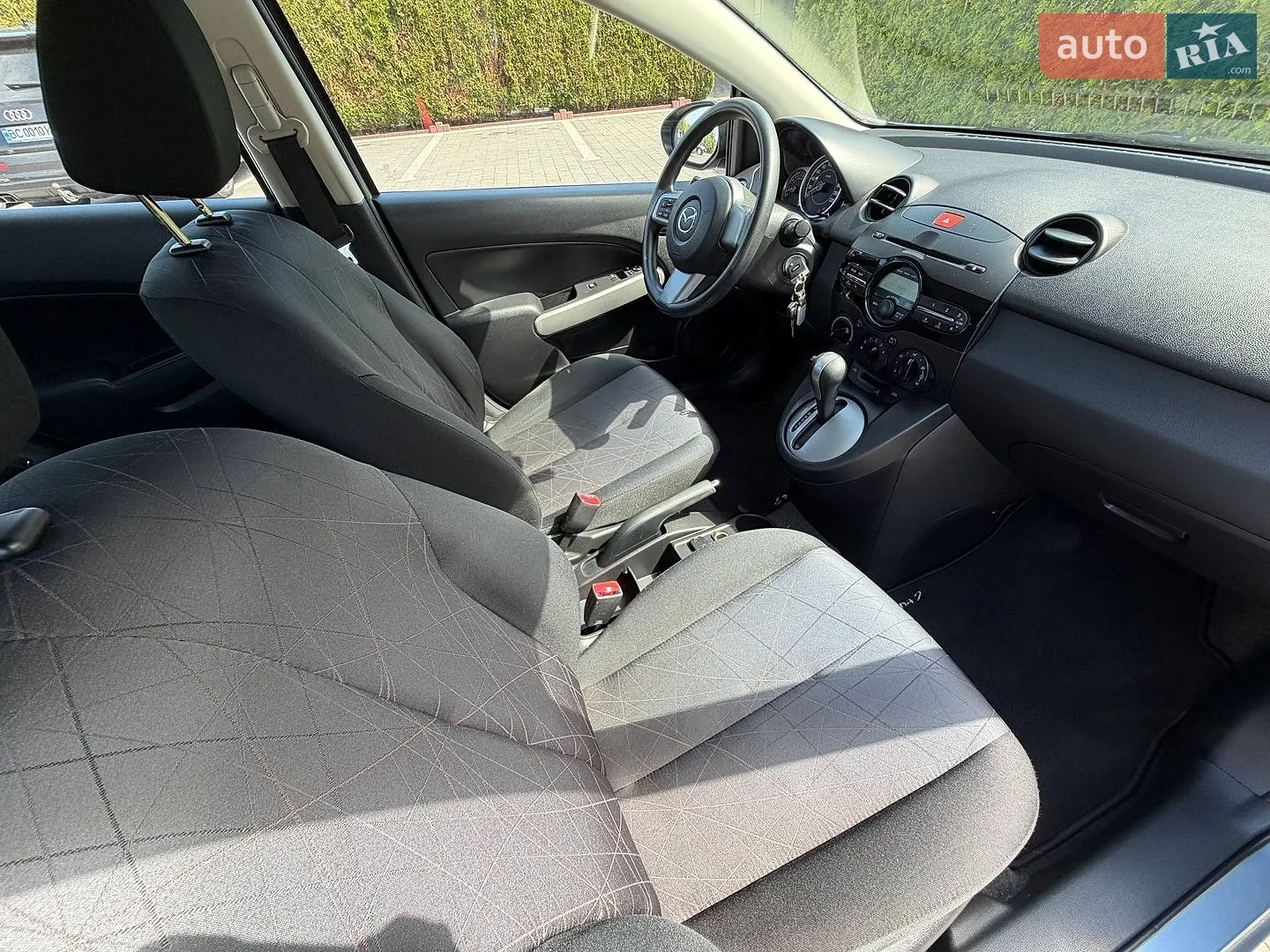 2012 Mazda 2 - мініатюра 41
