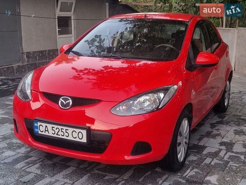 Хетчбек Mazda 2 2009 в Звенигородці