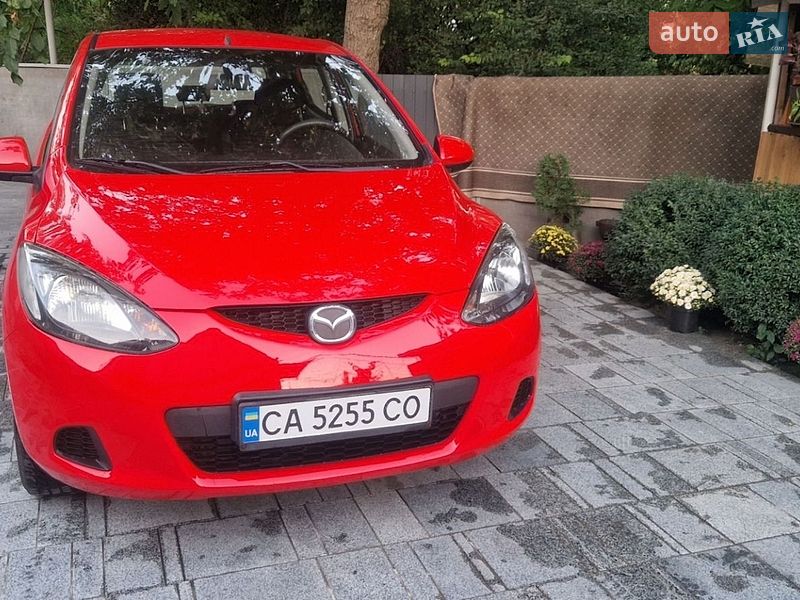Хетчбек Mazda 2 2009 в Звенигородці