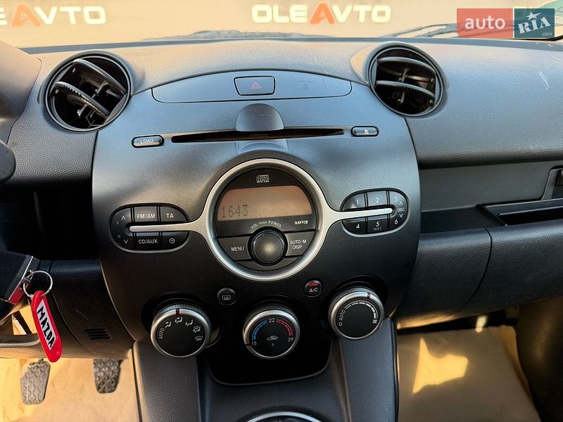 Хетчбек Mazda 2 2009 в Вінниці