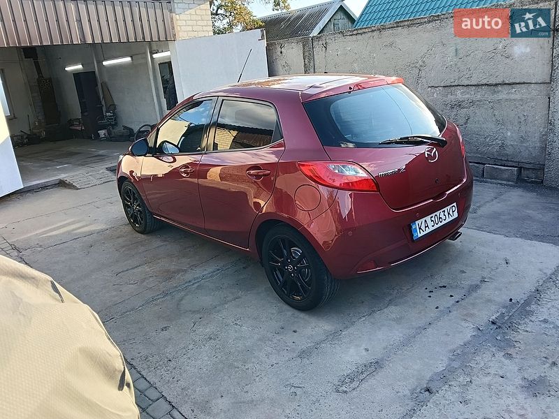 Хэтчбек Mazda 2 2008 в Павлограде