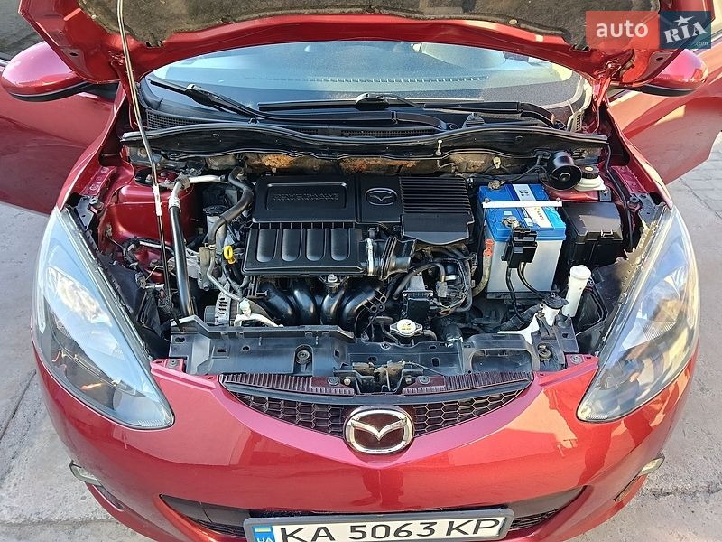 Хэтчбек Mazda 2 2008 в Павлограде