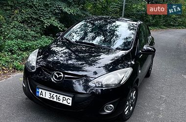 Хетчбек Mazda 2 2011 в Києві