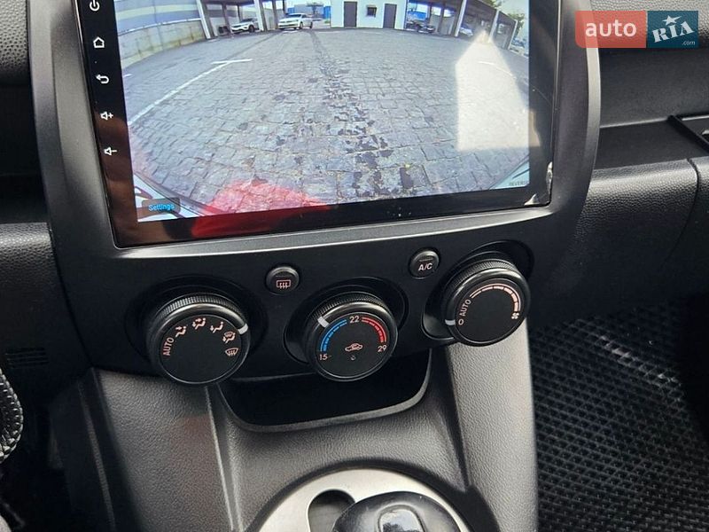 Хэтчбек Mazda 2 2008 в Киеве