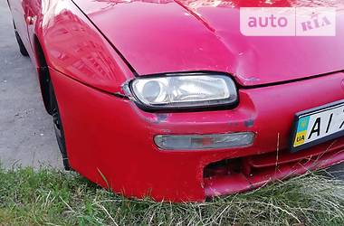 Седан Mazda 323 1996 в 