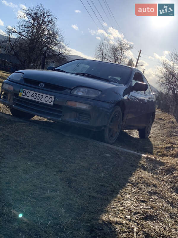 Седан Mazda 323 1996 в Надворной фото 24 Седан Mazda 323 1996 в Надворной