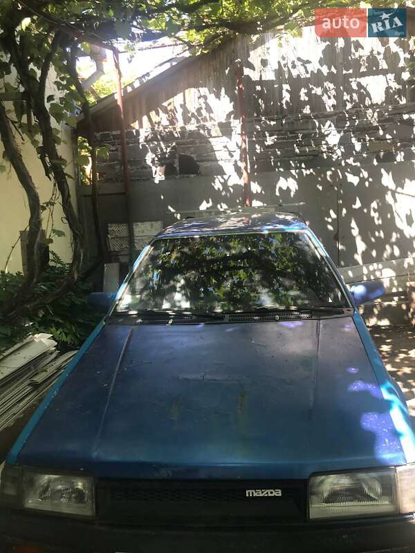 Хетчбек Mazda 323 1986 в Іршаві фото 33 Хетчбек Mazda 323 1986 в Іршаві