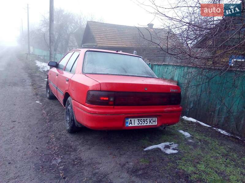 Седан Mazda 323 1992 в Иванкове фото 4 Седан Mazda 323 1992 в Иванкове