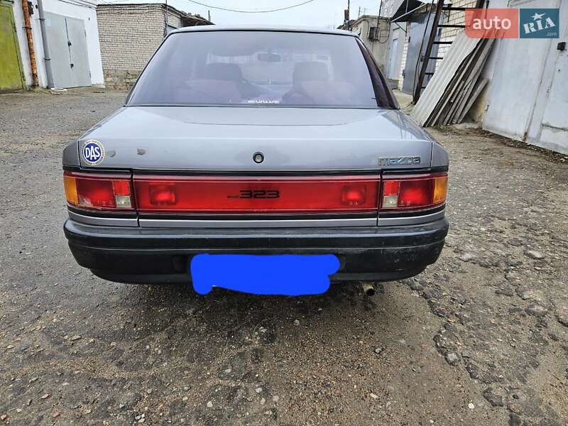 Седан Mazda 323 1991 в Миколаєві фото 5 Седан Mazda 323 1991 в Миколаєві
