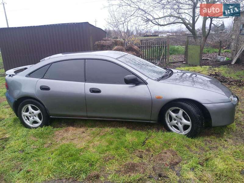 Хэтчбек Mazda 323 1994 в Кропивницком