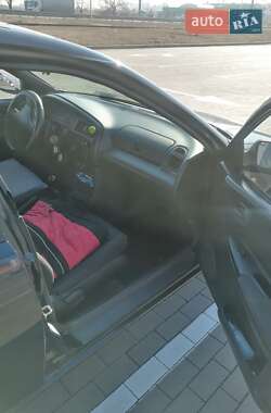 Седан Mazda 323 1996 в Одессе