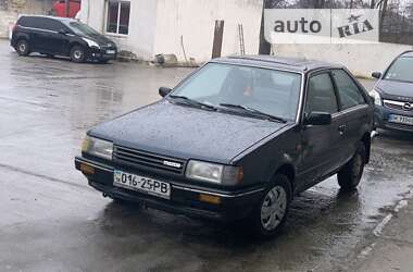 Хэтчбек Mazda 323 1987 в Ровно