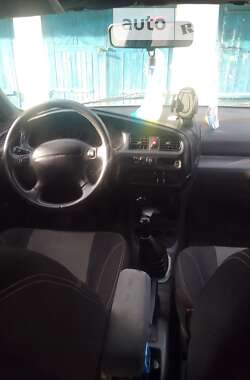 Седан Mazda 323 1995 в Березному