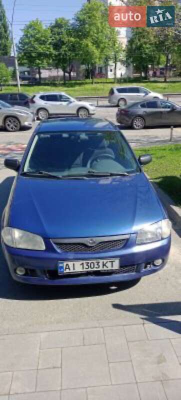 Седан Mazda 323 2000 в Боярці