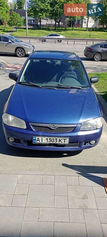 Седан Mazda 323 2000 в Боярці