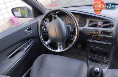 Седан Mazda 323 1996 в Калиновке