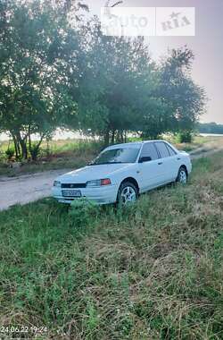 Седан Mazda 323 1993 в Одессе