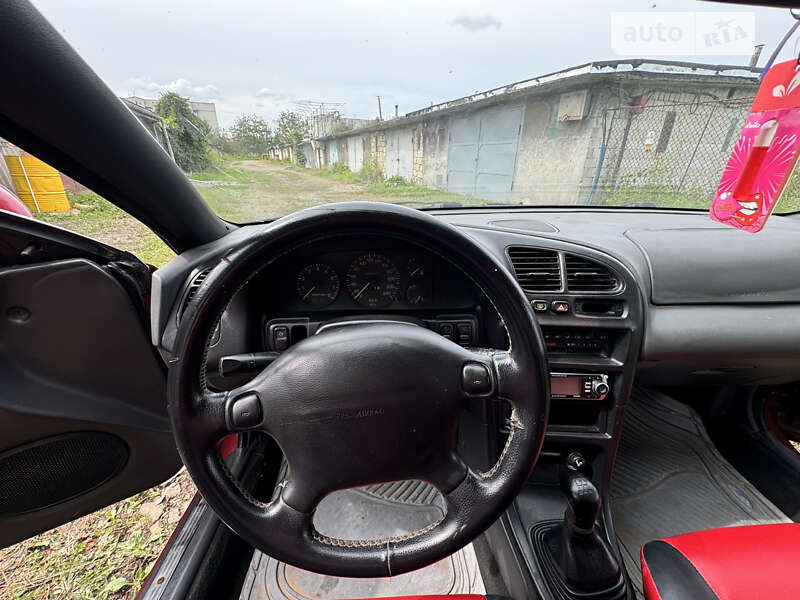 Седан Mazda 323 1996 в Ходорове