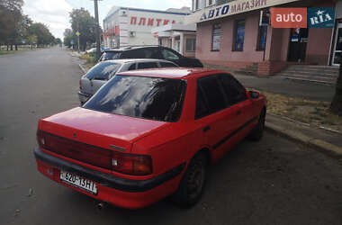 Седан Mazda 323 1992 в Николаеве